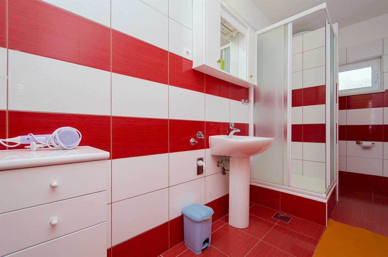 Apartments Karlo トロギール エクステリア 写真